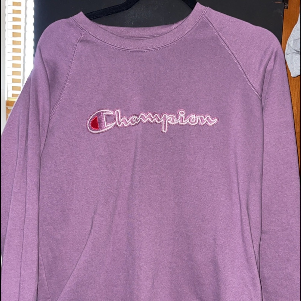 Champion crew neck